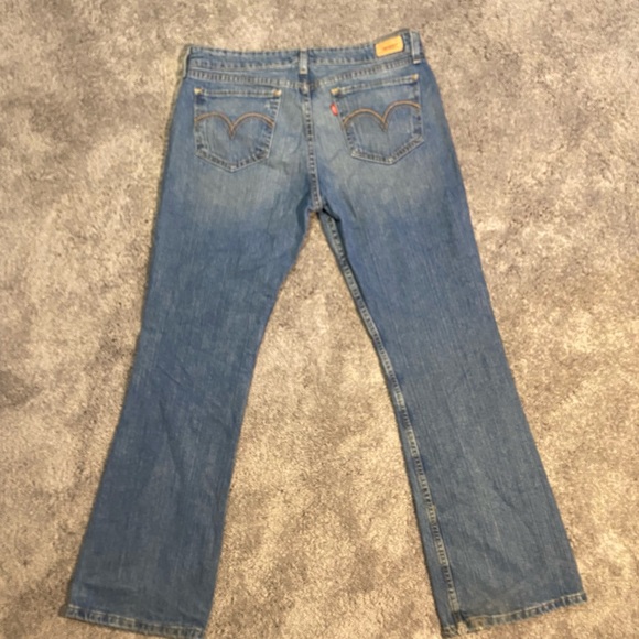 Levi’s Bootcut Jeans - Picture 3 of 9